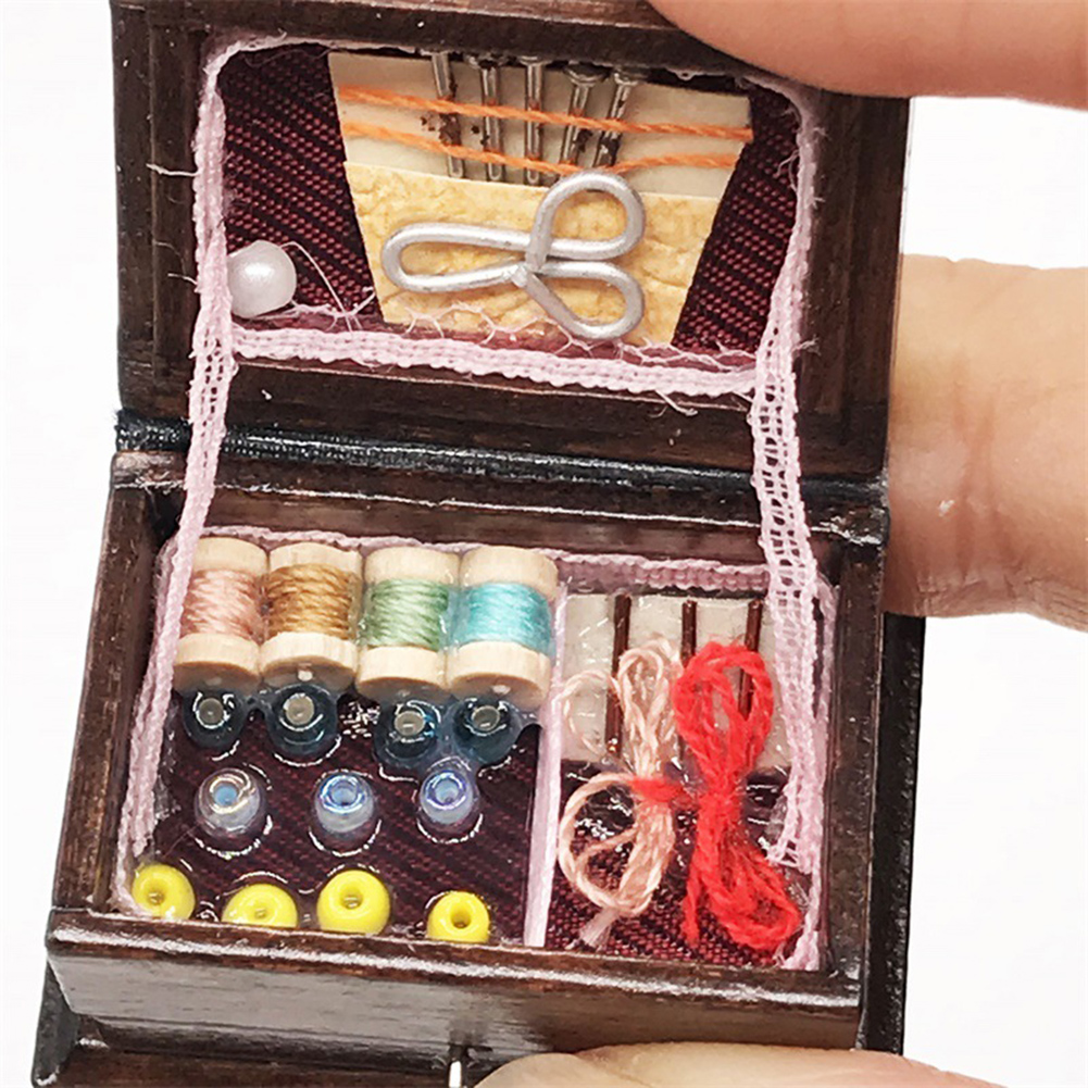 Vintage Sewing Needlework Needle Kit Box 1:12 Dollhouse Miniature Mini Decor HH 