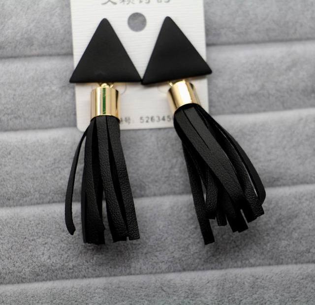 Новый треугольник черный кожаный кисточкой серьги для женщин длинная 2015 мода ювелирных изделий оптовая продажа
