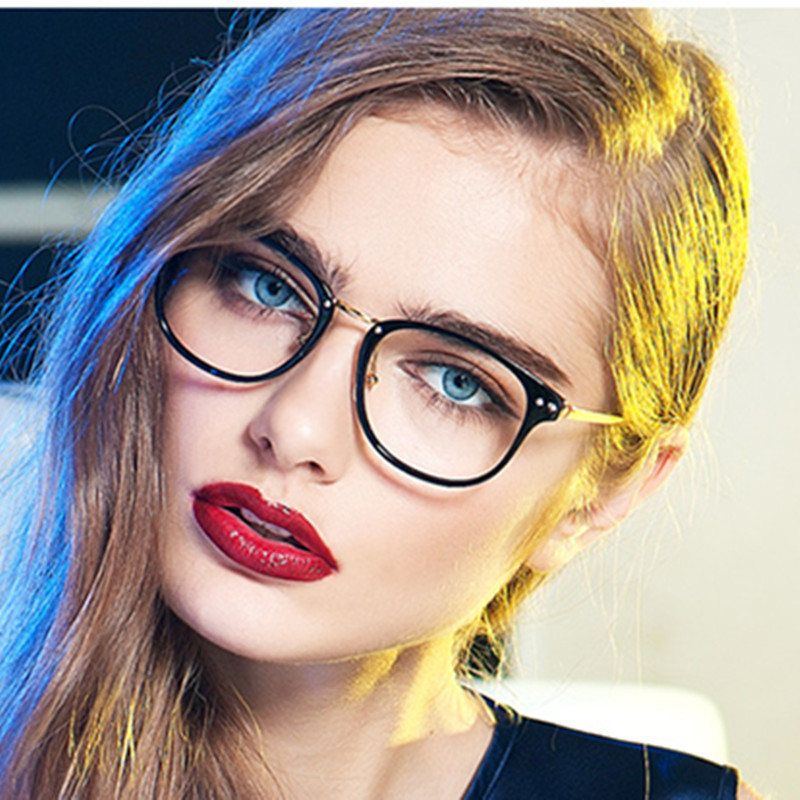 Trendiest eyeglass hotsell frames 2016