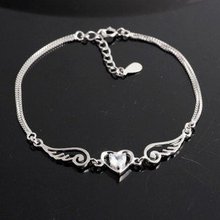 Браслеты от Yiwu Yunzhong Import & export co. , ltd для Женщины, материал Цирконий артикул 652125420