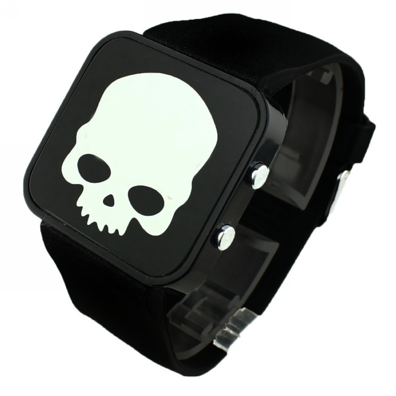 Electronic 2015 New Sports Watches LED Watch Digital Watch Fashion Quartz Men Wristwatches Backlight Skull Relogio