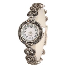 2015 para mujer relojes de pulsera plateado plata encantadora del diseño del corazón de la muchacha del reloj caliente de la venta regalo de san valentín
