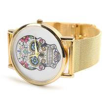 Womens Mens Punk Skull Printed Golden Mesh Alloy Band Analog Quartz Wrist Watch