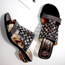 New Brand Designed Pierced Rhinestone Women Slippers Bohemia Glitter Slides Fashion Square Heel Summer Party Slippers Big Size