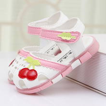 2016 child shoes children’s sandals summer Fashion baby shoes cute cherry girl princess shoes baotou antiskid beach shoes A090