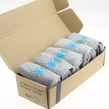 1 pair Free shipping Hot Sale Fashion brand quality men s sports socks rhombus color casual