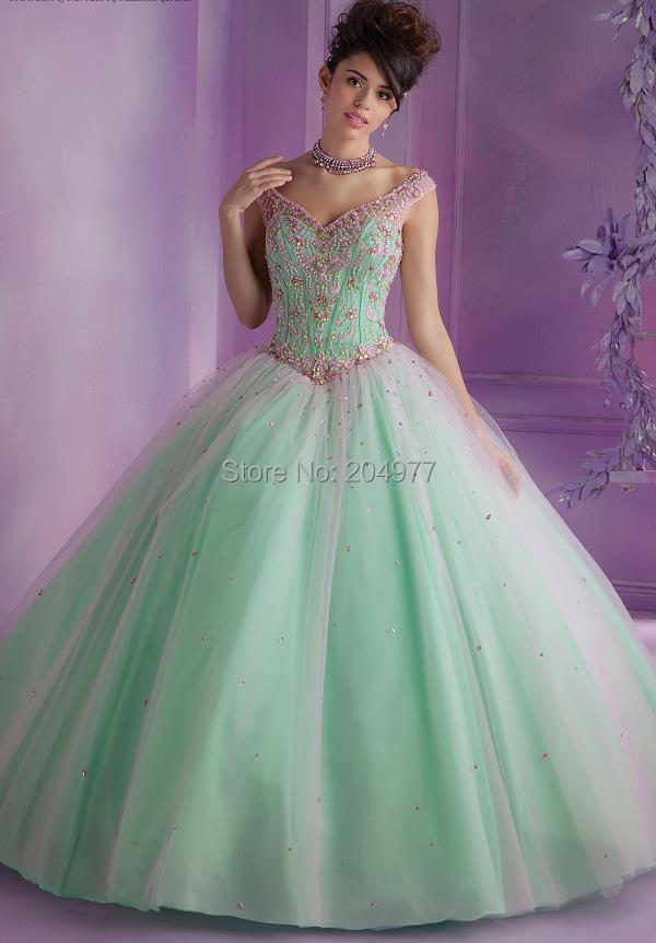 Quincea era dresses