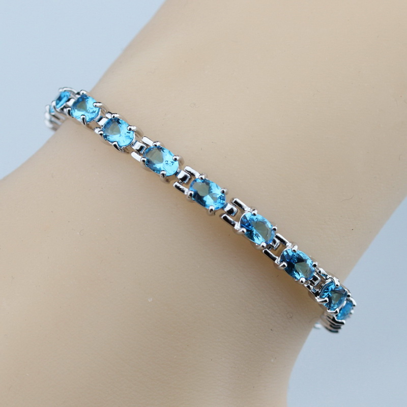 Sterling Silver Fetching Natural Blue Topaz Bracelet Health Fashion