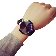 Moda corea del estilo mujer hombre cuarzo relojes LED relojes de vestido con estilo pulsera resistente al agua reloj Sport relojes casuales