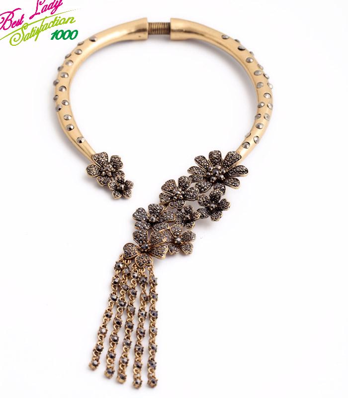 2015 New Arrival Luxury Statement Mental Flower Necklace Women Hotsale Jewlery Good Quality Jewelry 4581