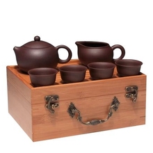 Yixing kung fu tea set ceramic portable travel tea teaberries