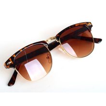 2015 Fashion Eyewear Classic Retro Unisex Avaitor Sunglasses Women Men Sun Glasses 2 Colors oculos de