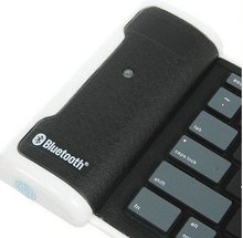 Portable ultra slim wireless bluethooth keyboard foldable silicone waterproof keyboards for ipad iphone Android window mobile