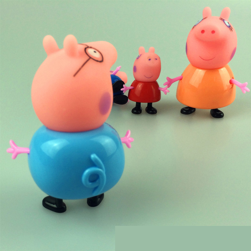 New Arrival 4pcs/set Pig Toy Family Plastic For Children Set Action