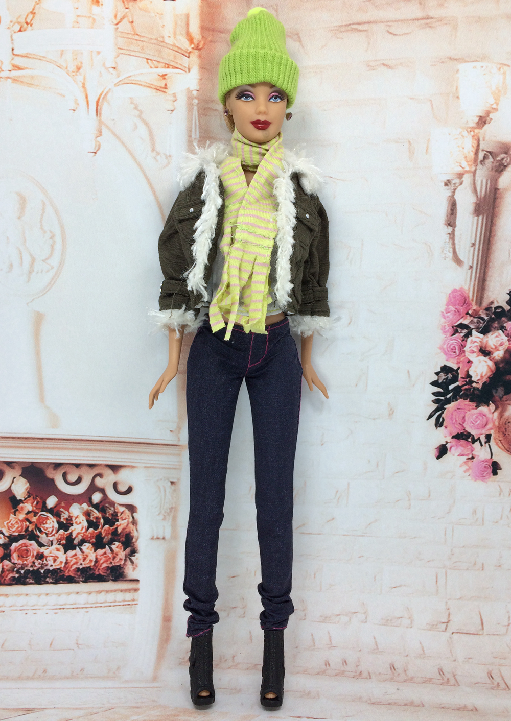 Achetez en Gros barbie poupée chapeaux en Ligne à des Grossistes barbie poupée chapeaux Chinois