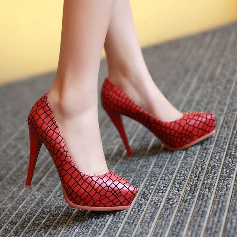http://g03.a.alicdn.com/kf/HTB178K.IFXXXXarXXXXq6xXFXXXy/Discount-Sale-Simple-Design-Pointed-Toe-Rubber-Sole-Thin-And-Super-High-Heel-Platform-Pumps-Print.jpg
