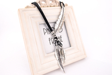 Fashion Bohemian Style Black Rope Chain Feather Pattern Pendant Necklace For Women Fine Jewelry Collares Statement