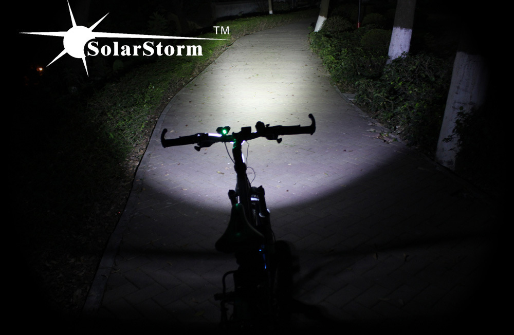 Waterproof Bike Light 2x CREE U2 LED 5000Lumens Head Cycling Front Bicycle Lamp + 1 x 8.4v Battery Pack + Charger