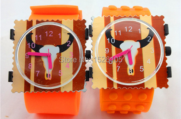 2014 Retail Wholesale Hot Buy One Get Two New Style Women Dress Stamp Watch Fashion Cacual