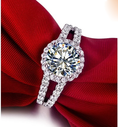Real lab created diamond engagement rings
