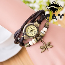 Nueva súper ventas Original de alta calidad de cuero genuino Vintage relojes de pulsera brazalete de libélula colgante mujeres SB010P