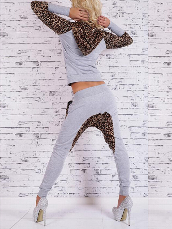 casual-gray-leopard-prints-hooded-coat-with-long-trousers-19001411-700x933-2