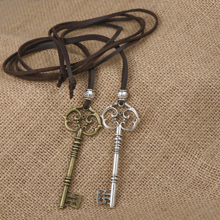 2016 new arrival fashion long leather key pendant vintage necklace women men jewelry leather rope necklaces