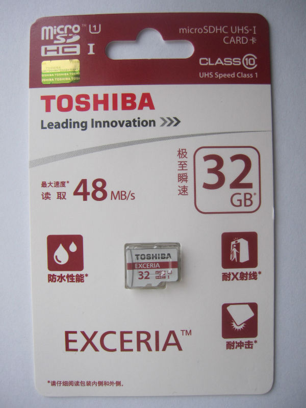 TOSHIBA 32G -RED (1)