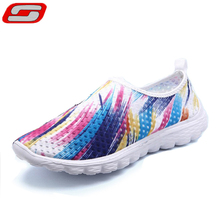 2016 Hot sale Women Grafitti rainbow printing shoes for Lady female youth basket sapato feminino easy wear barefoots 13 colors