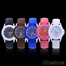 Mujeres de deporte casuales caja colorida imitación de cuero banda de cuarzo analógico reloj de pulsera 4KO7
