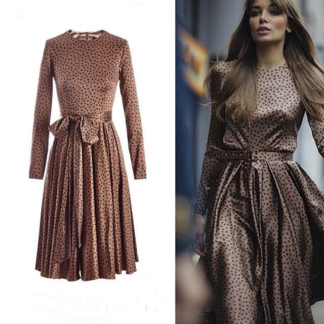 2015 большой бренд европейский и американский стиль с длинным рукавом о-образным вырезом леопард красоты старинные миди платье