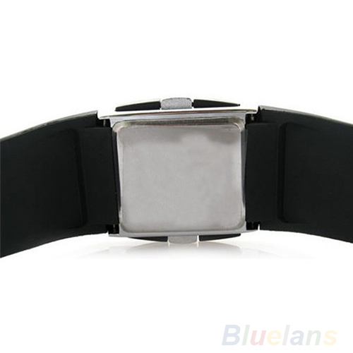 Men Women Casual Unisex White Black LED Digital Sports Wrist Watch Wristwatch Date Clock 01KT 489C