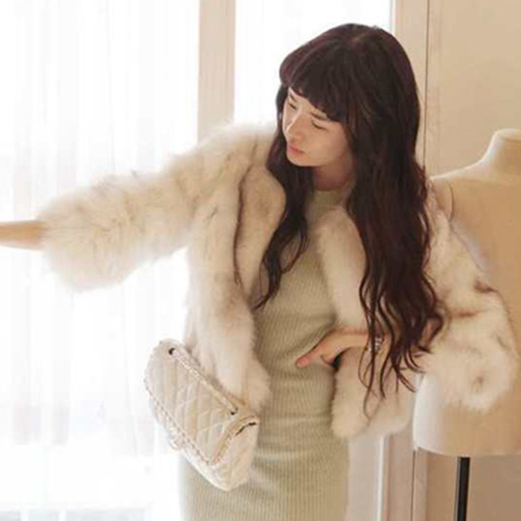 2015 New Winter Genuine Women\'s Fox Fur Coat Fox Fur Round Collar Jacket Fur Warm Coats S-XL Overcoat TP6037 Free Shipping5