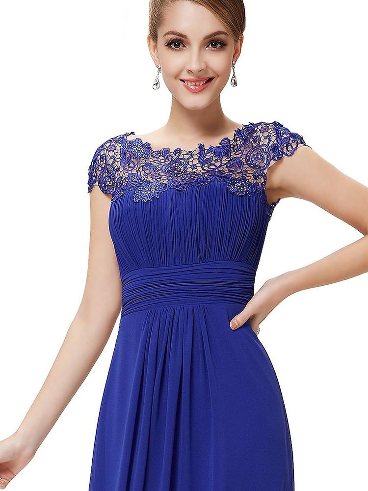 Ladies night dresses Babydolls night dress is the comfortably fitted, sensuous night dresses for women. These are woven out of sheer semi-translucent fabrics and trimmed with exotic lace and cute bows to make a woman look sexy and adorable.