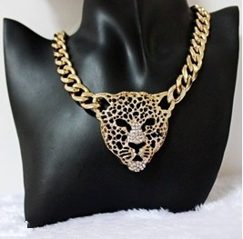 Rihanna Celebrity Jewelry Women Hollow Leopard Head Chain Necklace With Rhinestone