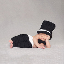 2016 Newborn Baby Photography Props Soft Handmade Crochet Knit Cute Cap And Pants Set Black Color For Baby 0-3 Months