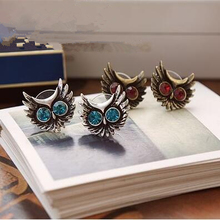 ER141 European and American retro luxury crystal blue eyes owl Stud Earrings for Women jewelry accessories