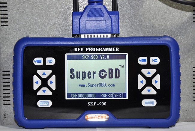 SuperOBD_SKP-900_Hand-held_OBD2_Key_Programmer_3511148_q
