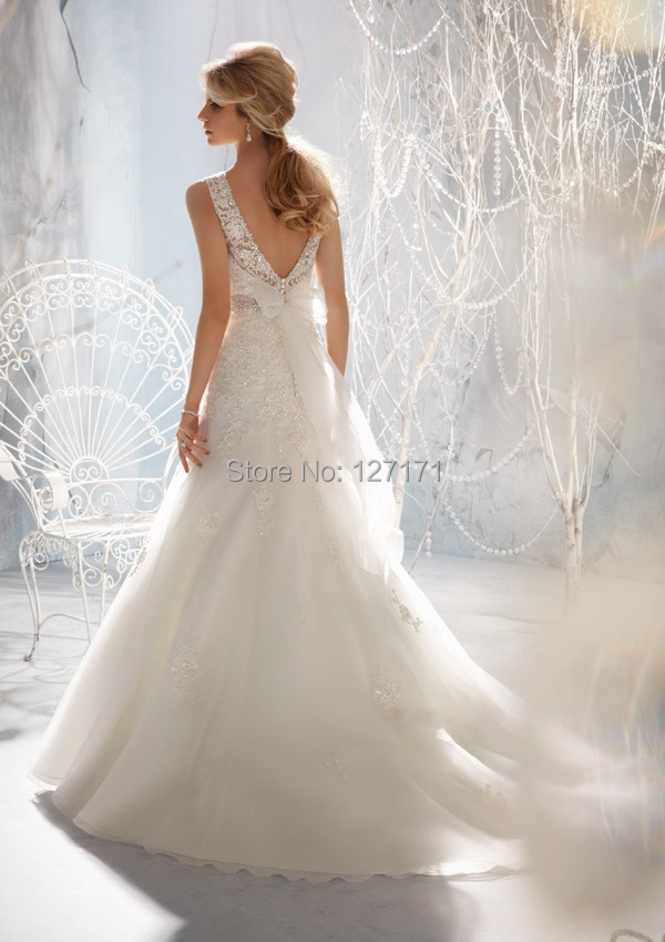 New Design A-line Sheer Neckline Embelished With Crystal Beads Tulle& Lace Wedding Dress 2015 Bridal Dress