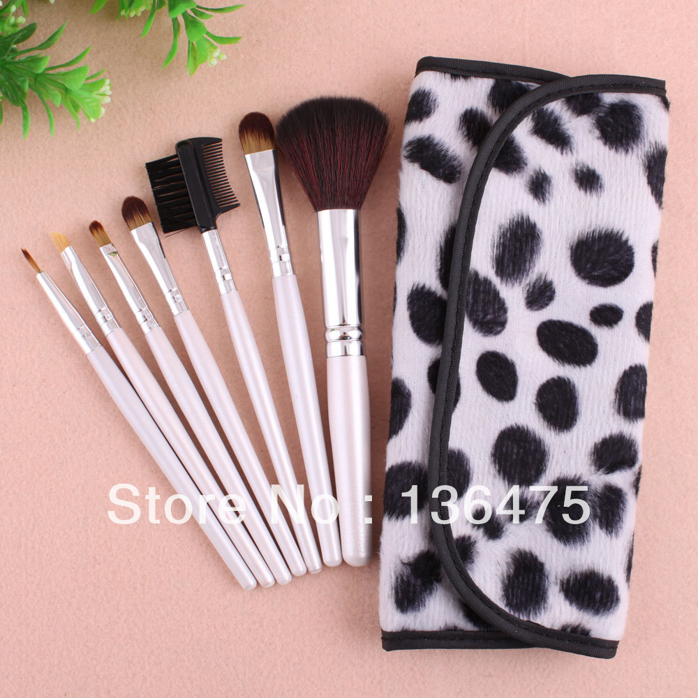 7 PCS Professional Makeup Brush Cosmetic Brushes Set With Case 23161 01 01 