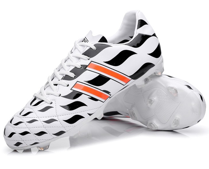  -     TF   -      -botas de futbol