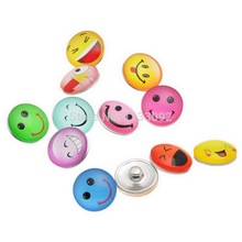 free ePacket 50pcs/lot Mix styles18mm new arrival glass smile face charm mood button Fit Ginger Snaps jewelry christmas gift