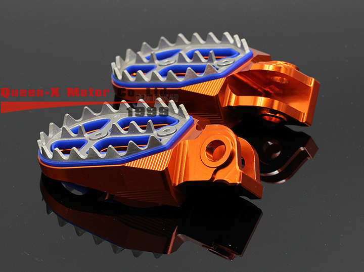 KTM Foot Pegs3.jpg