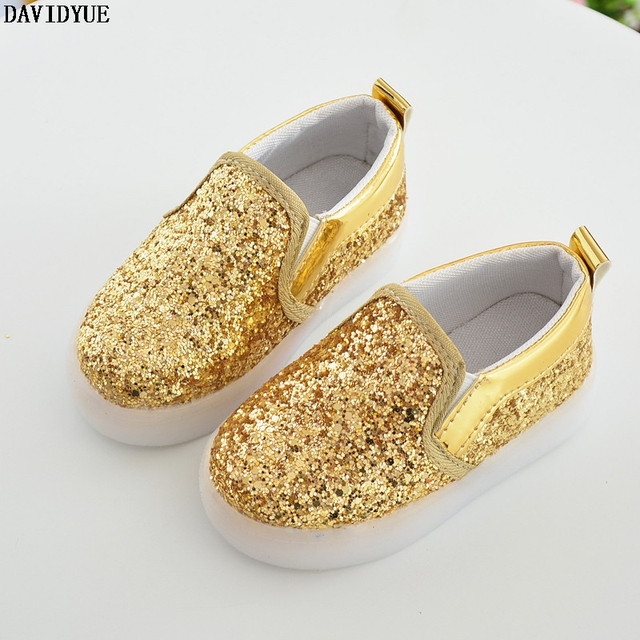 2017 Весенние Дети Повседневная Shoes With Light Детские Спортивные Shoes Девушки Кроссовки световой Shoes для Принцессы Кроссовки