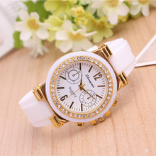 2016 simple watch Ms Leisure watches diamond encrusted noble quality silicone strap both men and women