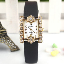 Nuevas mujeres de moda clásico Dial del cuadrado del reloj cara Rhinestone de cuero artificial de banda negro Band relojes ventas calientes relojes de pulsera