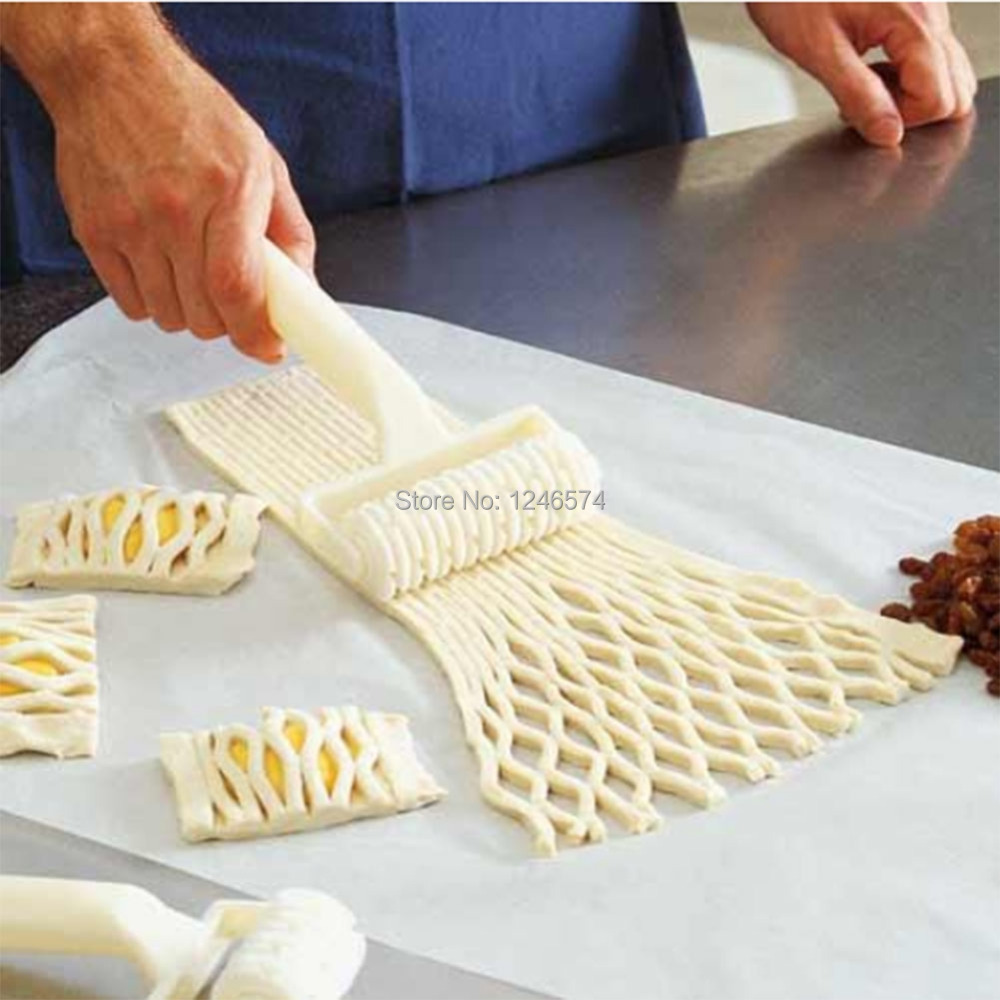 Quality Plastic Baking Tool Cookie Pie Pizza Pastr...