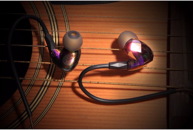 2797994224_1077363008