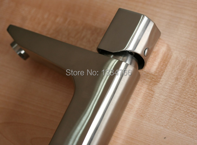 Single hole bronze faucet antique