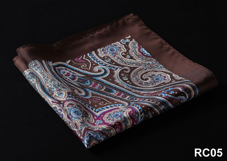 RC05 HN23Z Brown Blue Paisley 35cm